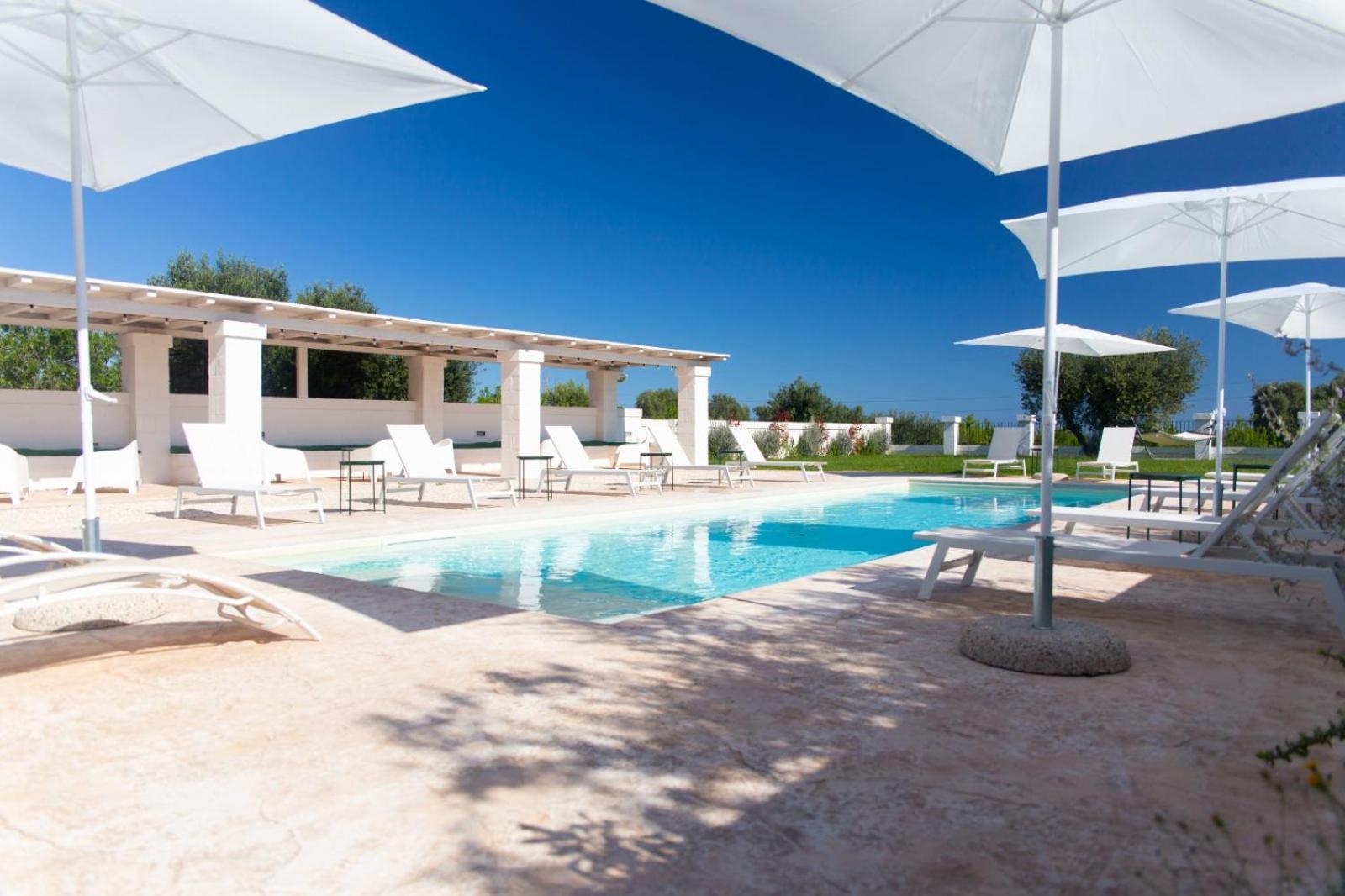 Tenuta Amostuni-Country House Eksteriør bilde